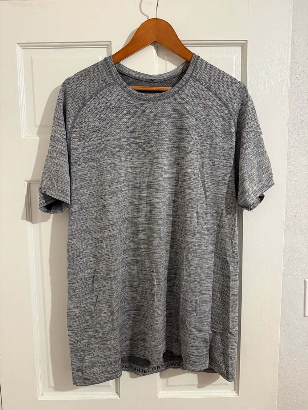 Lululemon Metal Vent Tech Short Sleeve Shirt Grey Size XL